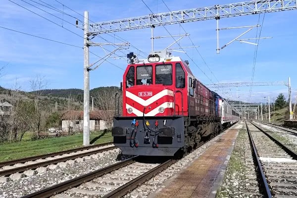 Piribeyler Tren İstasyonu - Resim 2