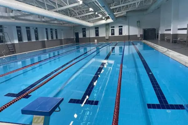 Küçükköy Yüzme Havuzu ve Fitness Merkezi - Resim 3