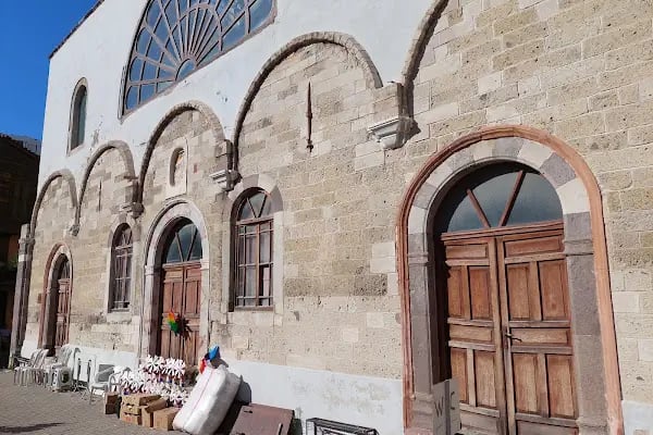 Ayios Haralambos Kilisesi - Resim 6