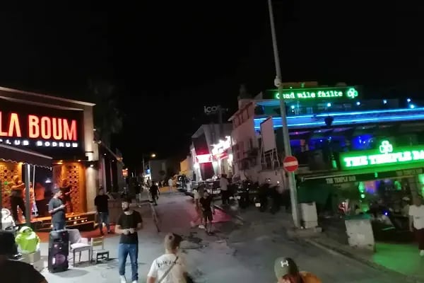 Bodrum Türkü Evi - Bar - Resim 6