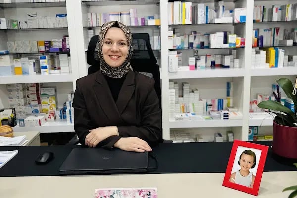 ESLİNA ECZANESİ - Resim 3