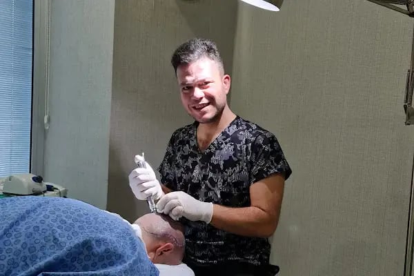 Hair Pro's | Saç Ekimi | PRP | Eksozom | Mezoterapi | Kök Hücre Tedavisi - Resim 18