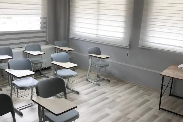 Hacettepe Akademi Karşıyaka Şubesi - İzmir'in En Kaliteli Yabancı Dil Kursu - Resim 16