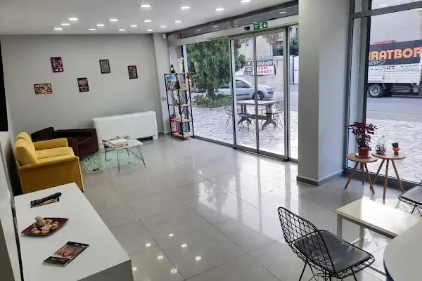Hacettepe Akademi Karşıyaka Şubesi - İzmir'in En Kaliteli Yabancı Dil Kursu - Resim 3