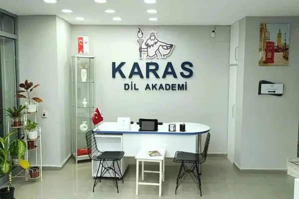 Hacettepe Akademi Karşıyaka Şubesi - İzmir'in En Kaliteli Yabancı Dil Kursu - Resim 7