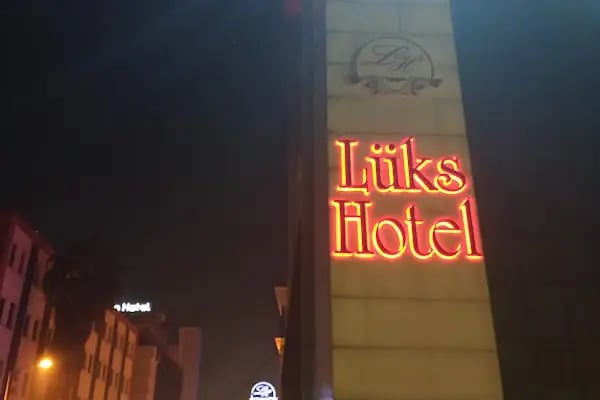 Lüks Otel - Resim 15
