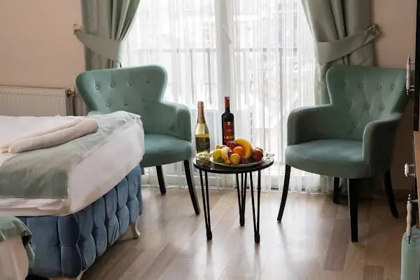 Loss Hotel - Resim 10