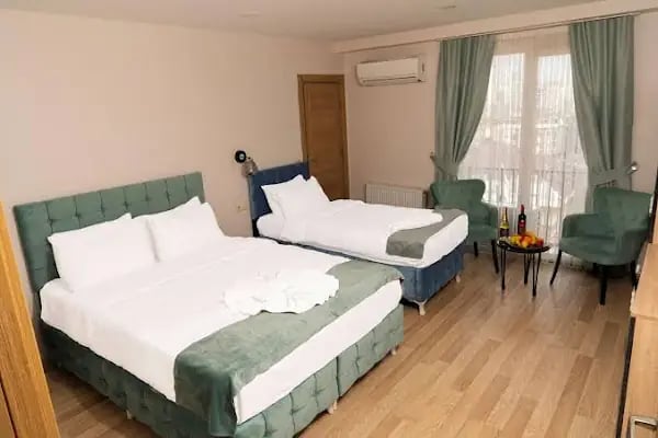 Loss Hotel - Resim 6