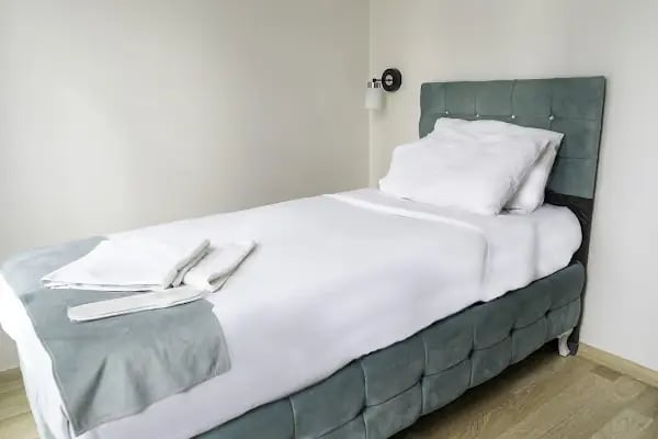 Loss Hotel - Resim 13