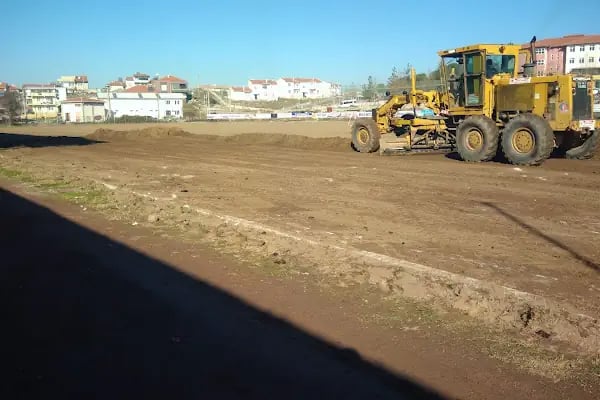 Sındırgı Atatürk Stadyumu - Resim 5