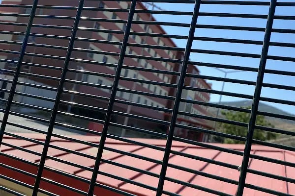Göç İdaresi Harmandalı Geri Gönderme merkezi - Resim 4