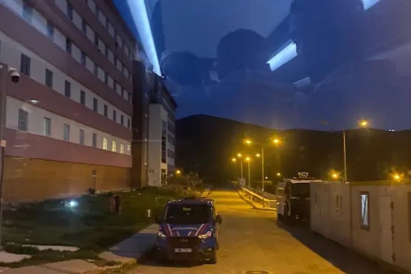 Göç İdaresi Harmandalı Geri Gönderme merkezi - Resim 2