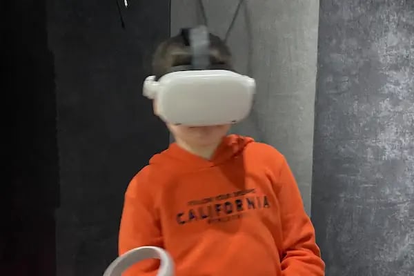 Meta4arena Sanal Gerçeklik Eğlence Merkezi - Resim 11