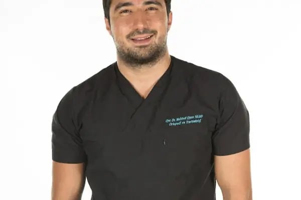 Op. Dr. Mehmet Emre Hanay - Resim 1