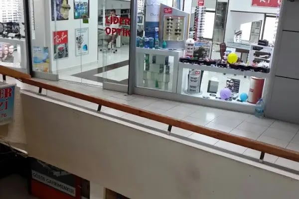 Lider Optik - Resim 1