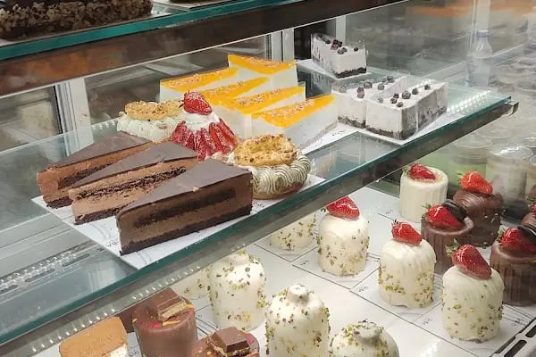 Q-ba Patisserie - Resim 17