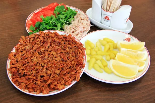 MEŞHUR TANTUNİCİ MESUT USTA - Resim 8