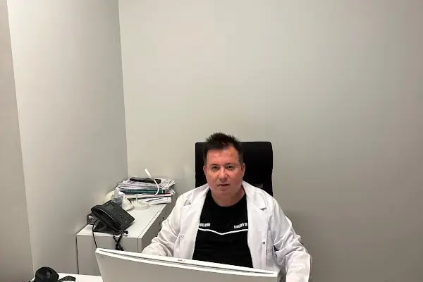 Op. Dr. Selçuk Gözcü - Beyin Sinir ve Omurga Cerrahisi - Resim 7