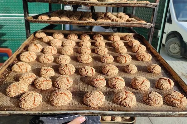 Yılmaz Kardeşler Otomatik Ekmek Fabrikası ve Unlu Mamuller - Resim 7