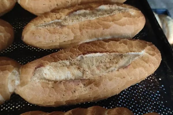 Yılmaz Kardeşler Otomatik Ekmek Fabrikası ve Unlu Mamuller - Resim 2
