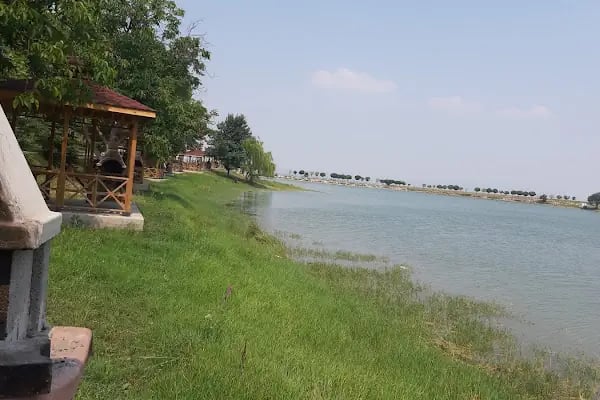 Yenice Belediyesi Gölet Piknik Alanı - Resim 2
