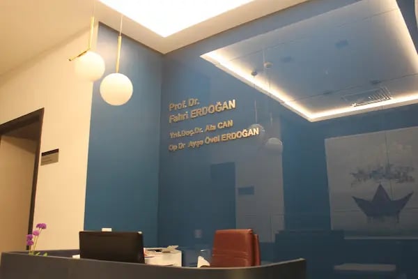 Bayan Ortopedi Doktoru | Kadın Ortopedist | Op. Dr. Ayşe Övül Erdoğan - Resim 7