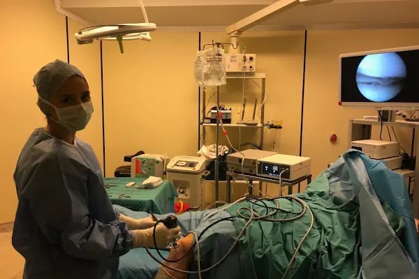 Bayan Ortopedi Doktoru | Kadın Ortopedist | Op. Dr. Ayşe Övül Erdoğan - Resim 19