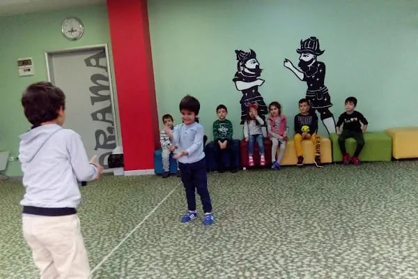 Özel Çekmeköy Çınar Koleji - Resim 2