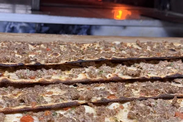 Hilâl Etli Ekmek Restaurant - Resim 9