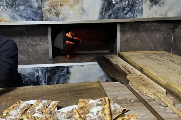 Hilâl Etli Ekmek Restaurant - Resim 2