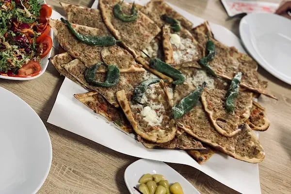 Hilâl Etli Ekmek Restaurant - Resim 20