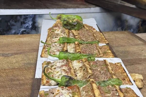 Hilâl Etli Ekmek Restaurant - Resim 3