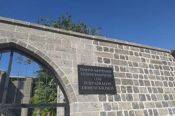 Surp Giragos Kilisesi - Resim 2