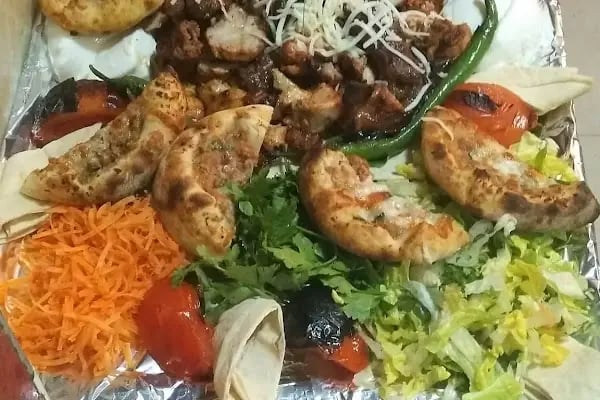 Özenen Pide Kebap Döner Çorba Salonu - Resim 10