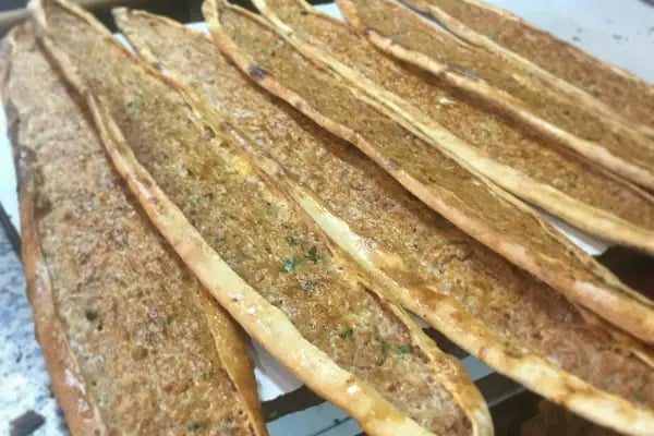 Özenen Pide Kebap Döner Çorba Salonu - Resim 9