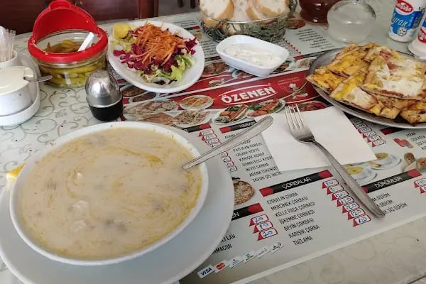 Özenen Pide Kebap Döner Çorba Salonu - Resim 18