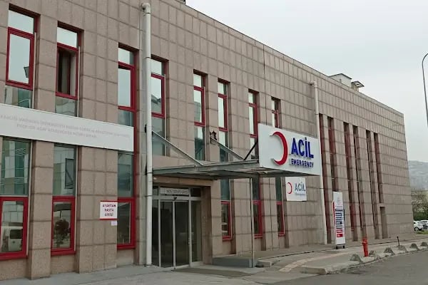 S.B. Marmara Üniversitesi Pendik Eğitim ve Araştırma Hastanesi Prof. Dr. Asaf Ataseven Ek Hizmet Binası - Resim 11