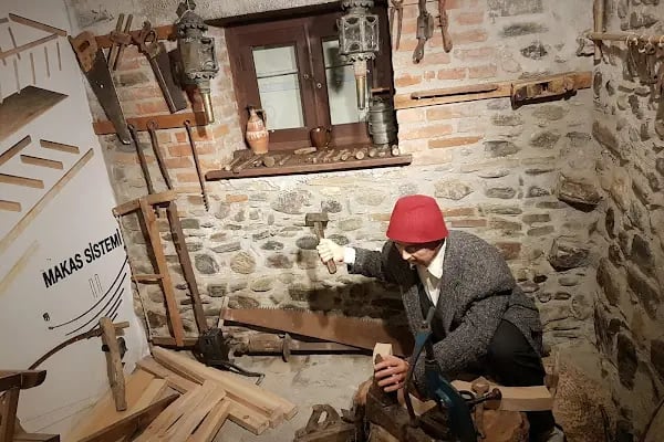 Turgutlu Kent Müzesi - Resim 10