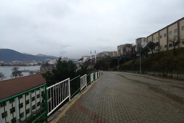 BUÜ Gemlik Asım Kocabıyık Meslek Yüksek Okulu - Resim 2