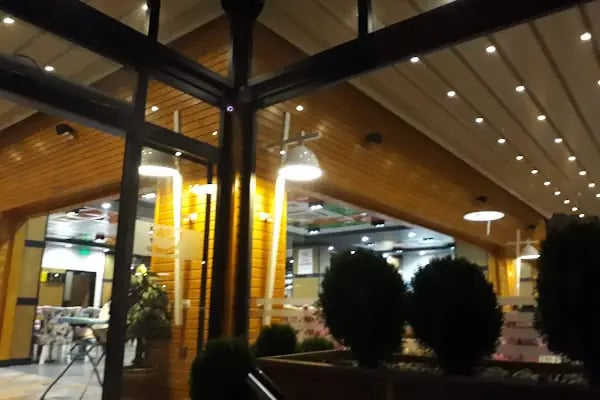 Konevi Katlı Otoparkı - Resim 15