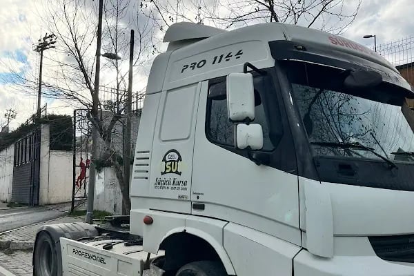 Avcılar Özel Su Sürücü Kursu - Resim 3