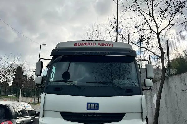 Avcılar Özel Su Sürücü Kursu - Resim 14