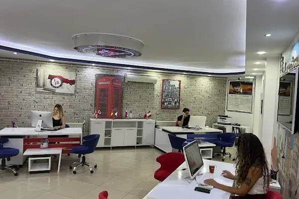 Küçükçekmece Amerikan Kültür Yabancı Dil Okulu - Resim 16