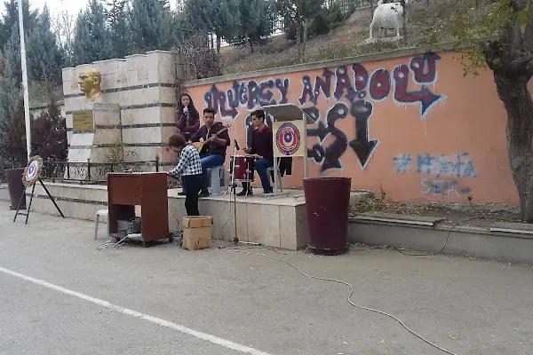 Şehit Resul Ekrem Gökdoğan Anadolu lisesi - Resim 11