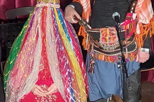 Bornova Belediyesi Sivil Toplum Kuruluşları Yerleşkesi - Resim 3