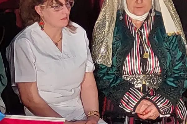 Bornova Belediyesi Sivil Toplum Kuruluşları Yerleşkesi - Resim 8