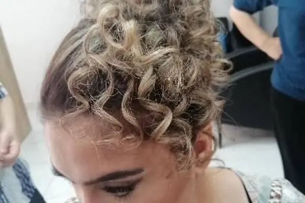 Hatice Kuaför - Resim 4