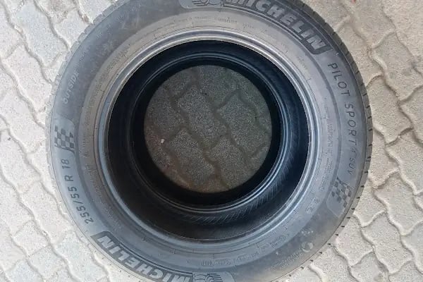 KUMLUCA OTO LASTİK ve AKÜ ve MOBİL YOL YARDIM ARACI. - Resim 12