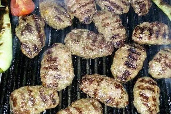 YAŞAR USTA ÇORBA IZGARA ETLİEKMEK - Resim 9