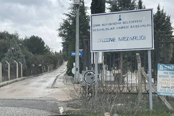 Bornova Yeni Mezarlığı - Resim 7